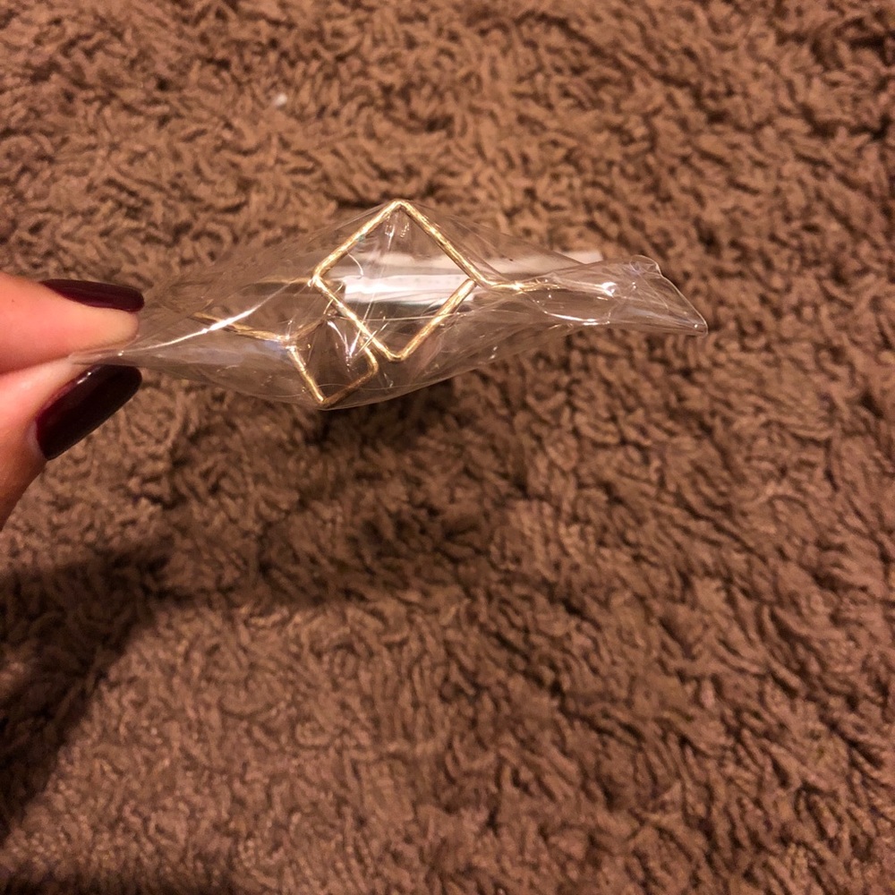 Good Bangle - Picture 2 of 2