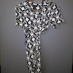 Geometric print dress