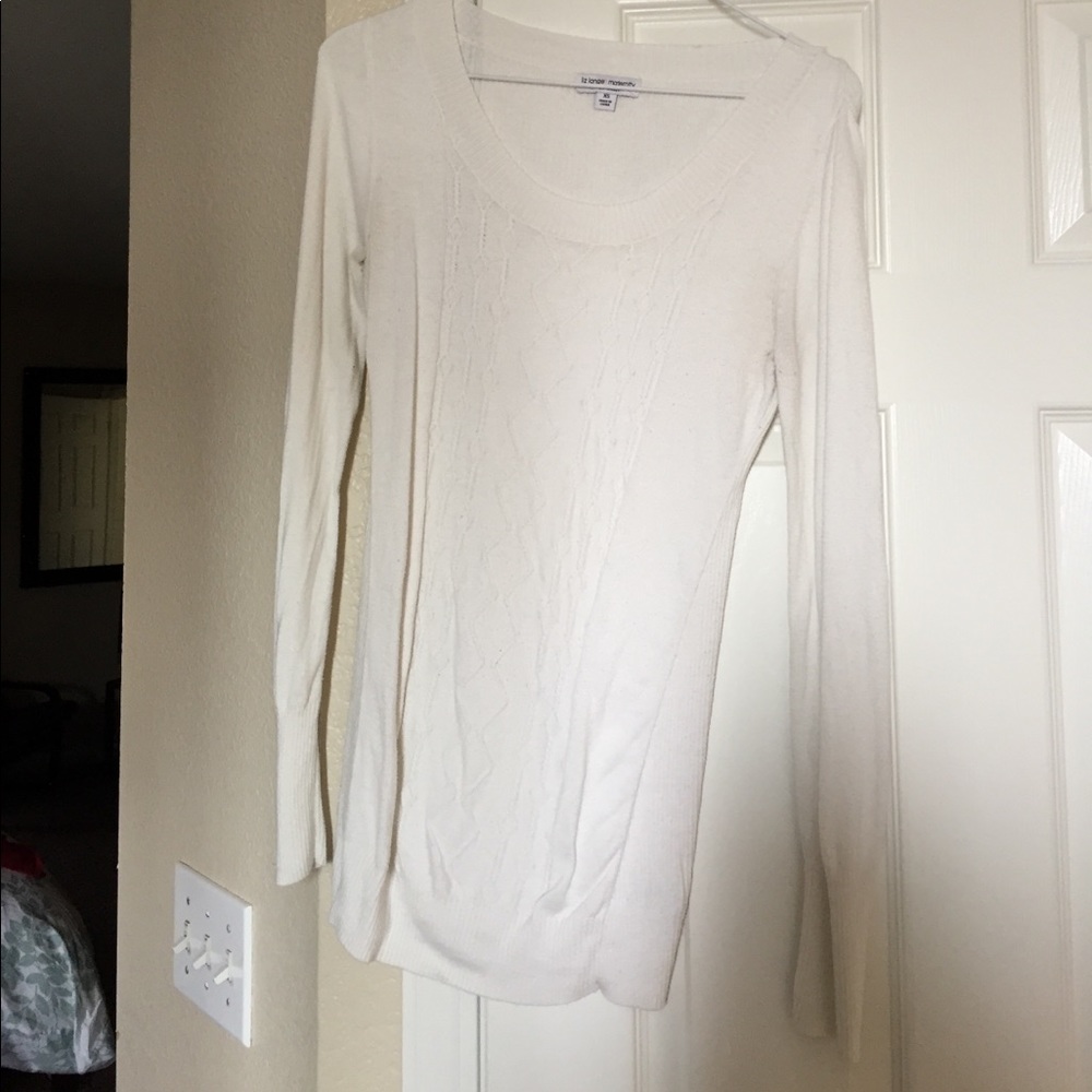 Maternity tunic sweater