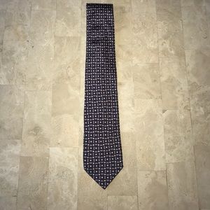 Vineyard Vine navy tie