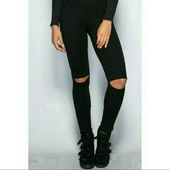 💙Black "Cut-out Knee" leggings - Picture 2 of 5