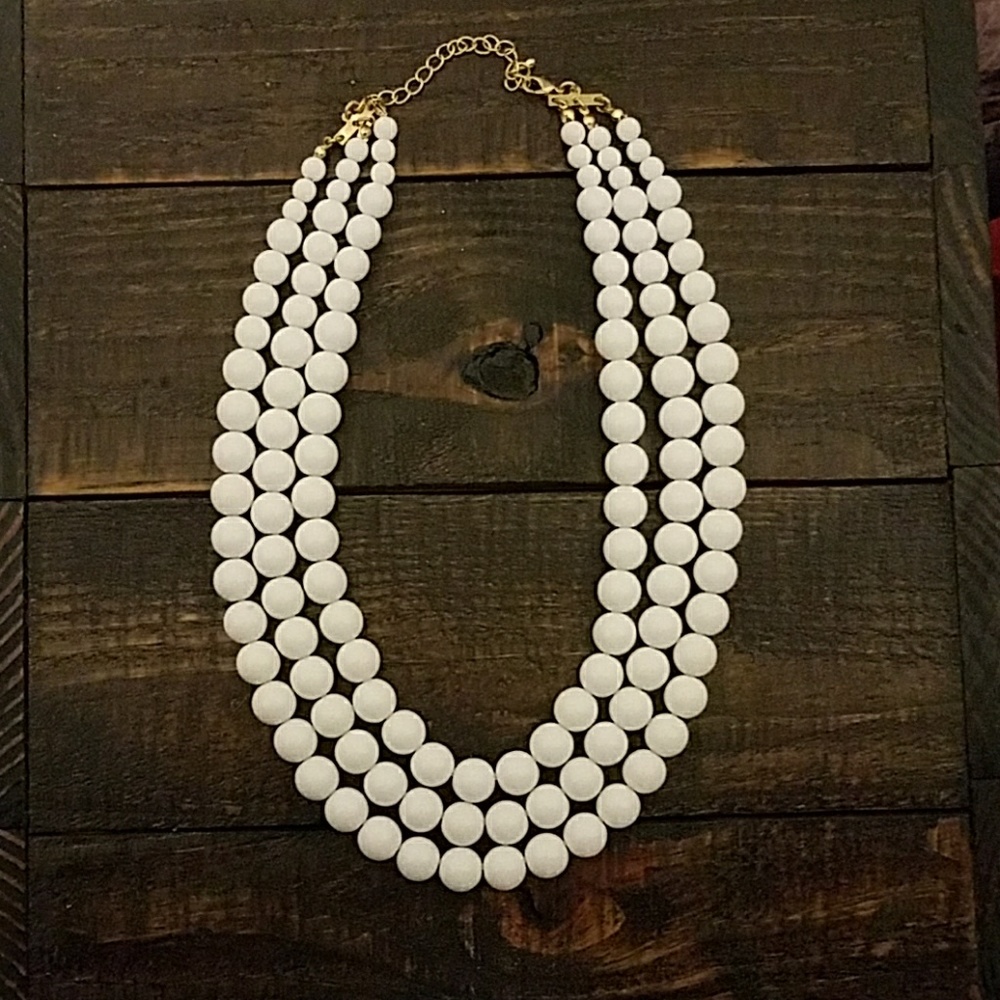 White beaded statement necklace