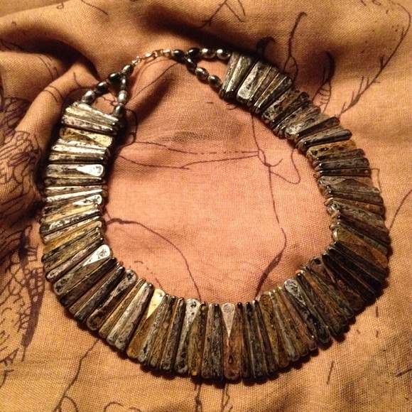 Jewelry - Retro Fashion Choker Necklace
