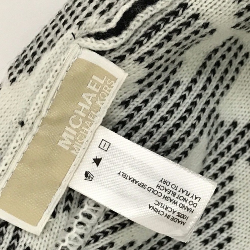 💥NWT Michael Kors Beanie - Picture 2 of 2