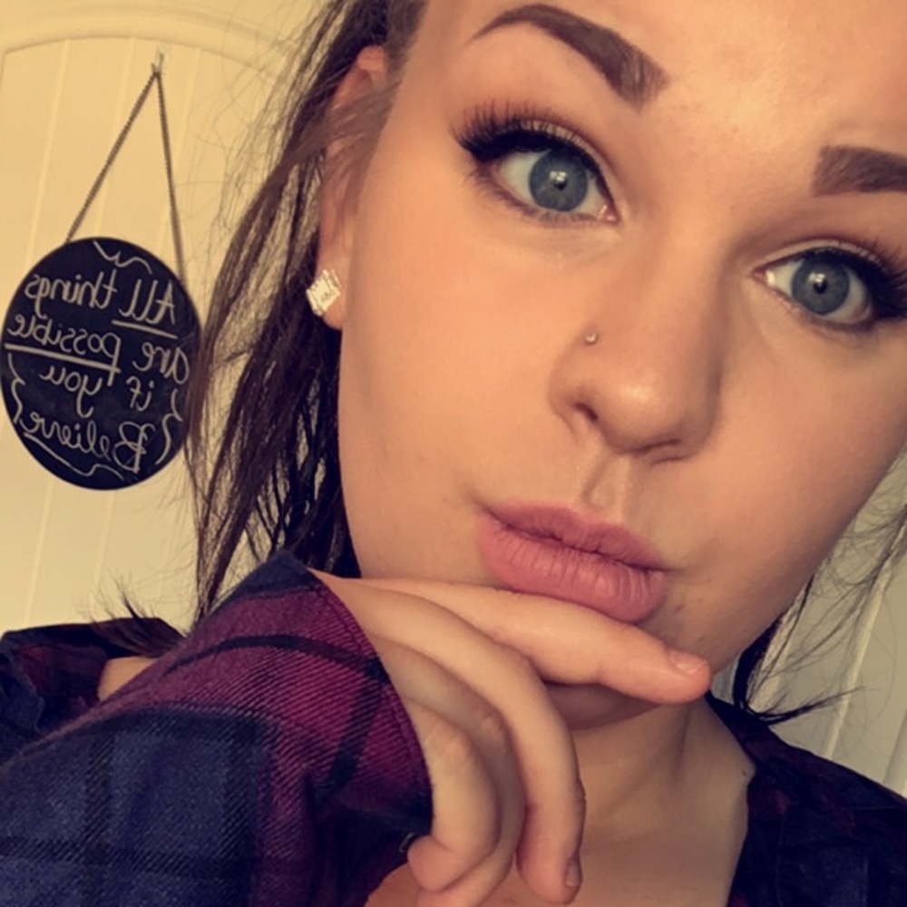 Meet your Posher, Taylor