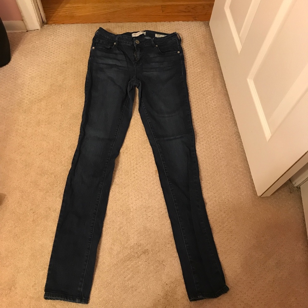 Bullhead low rise skinny jeans
