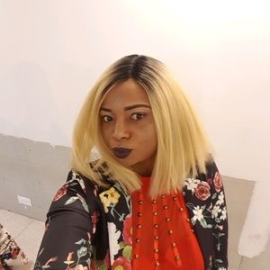 Meet your Posher, Serena