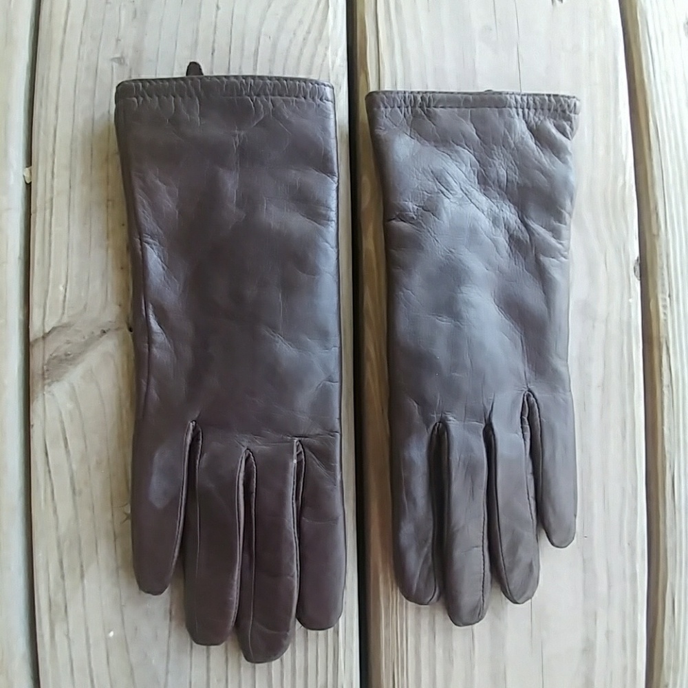 Thinsulate Leather Gloves - Picture 3 of 7
