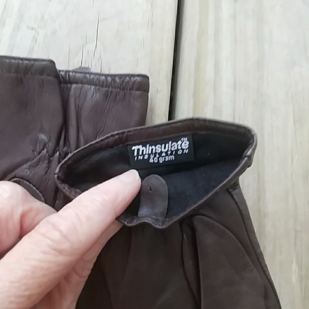 Thinsulate Leather Gloves - Picture 2 of 7