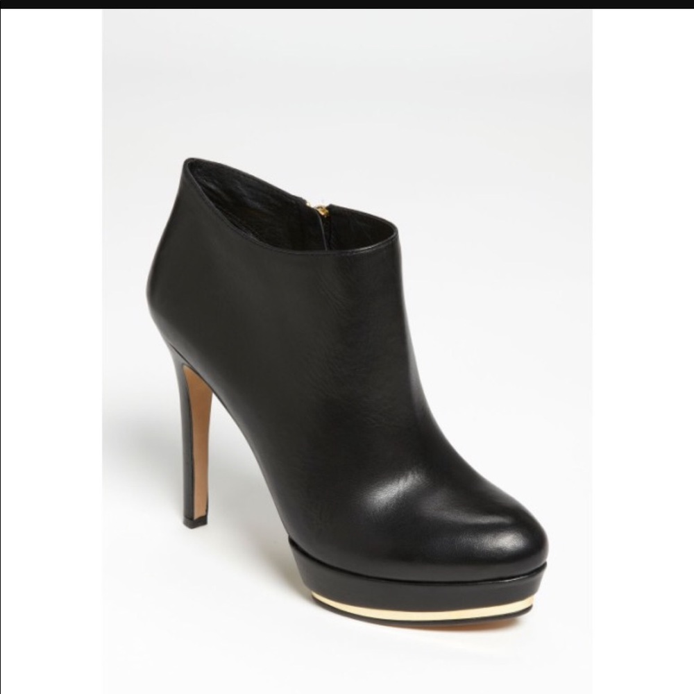 Vince Camuto 'Dira' Booties.