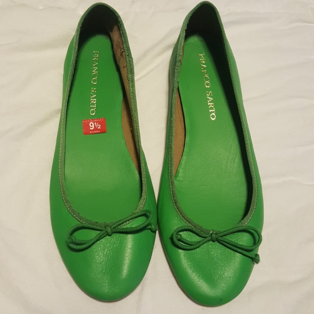 NWT Franco Sarto Zapp Ballet Flats in Leafy Green
