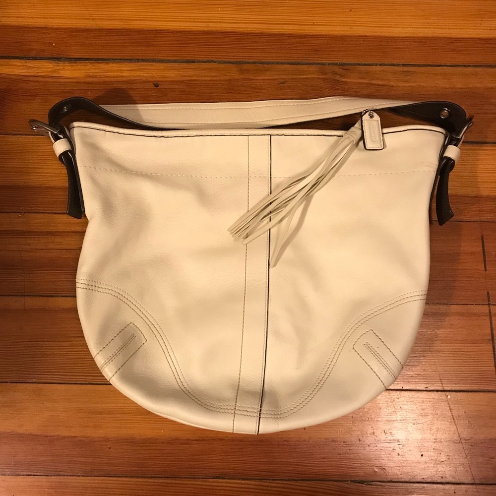 Coach Cream Leather Shoulder Bag