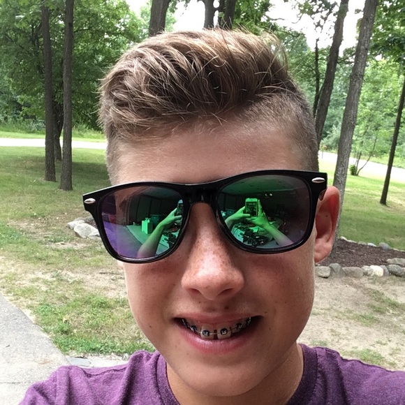 Meet your Posher, Zachary - Picture 1 of 1