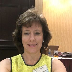 Meet your Posher, Julie