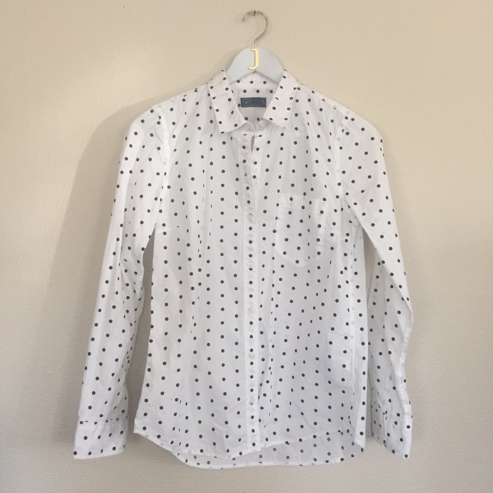 (SOLD) NWT Gap Button-Down - Picture 6 of 6