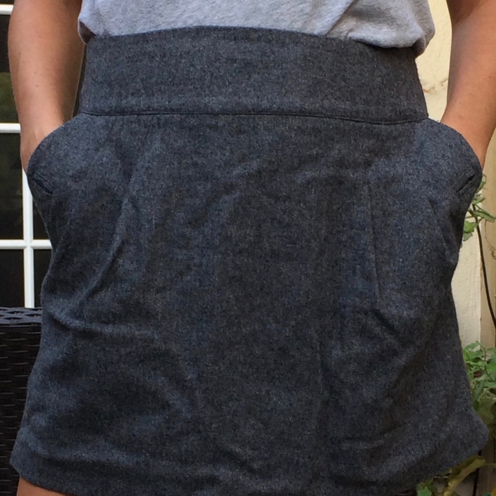 Wool skirt