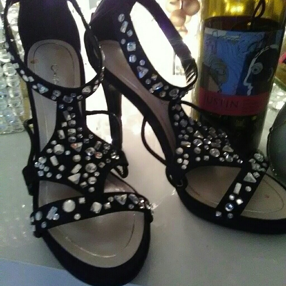 Closet CLEAR OUT Black satin rhinestone dress heel