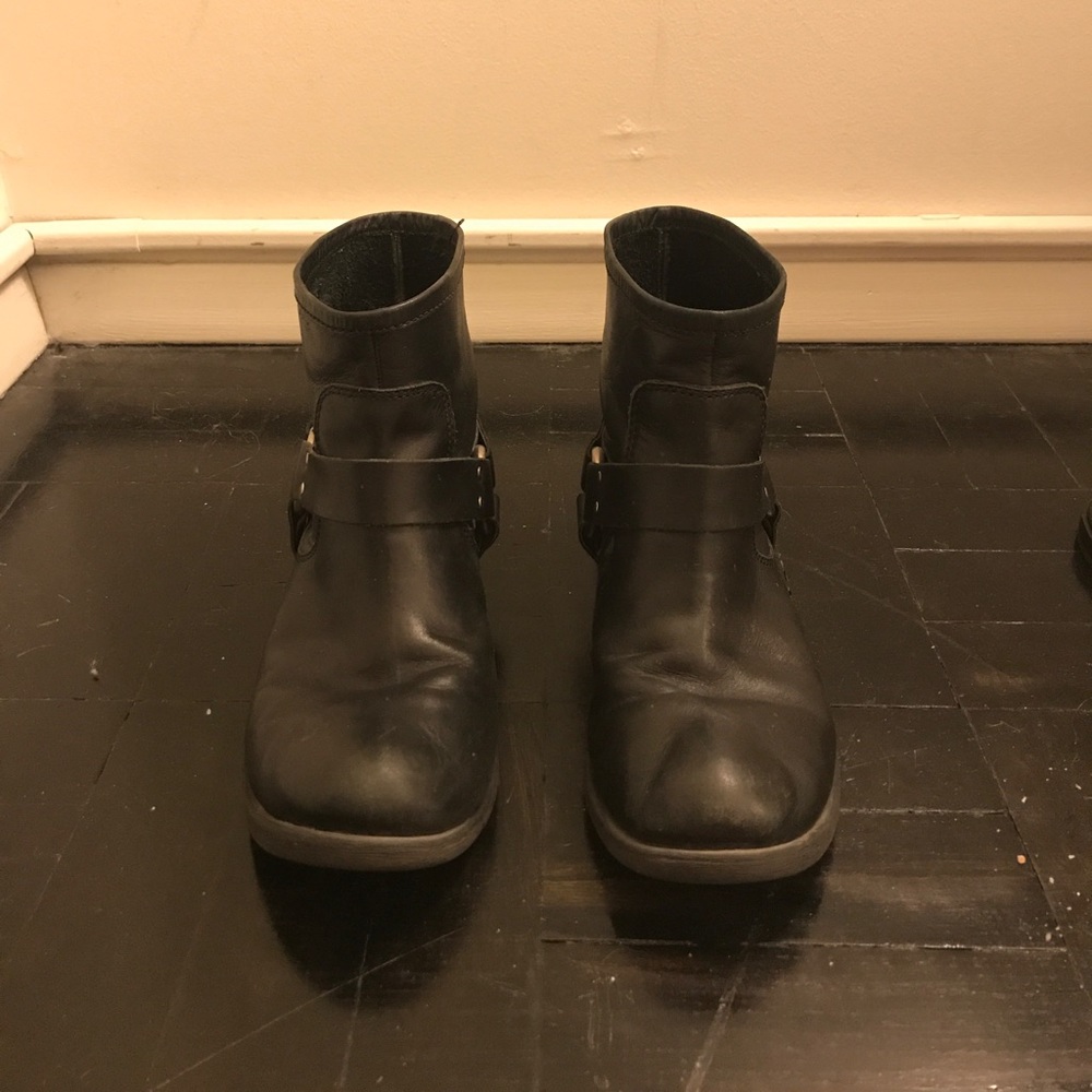 Lucky brand motto booties