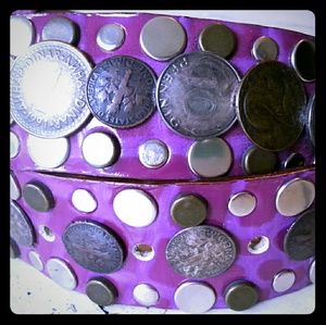 Vita Nuova Coin Belt