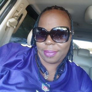 Meet your Posher, Charmayne