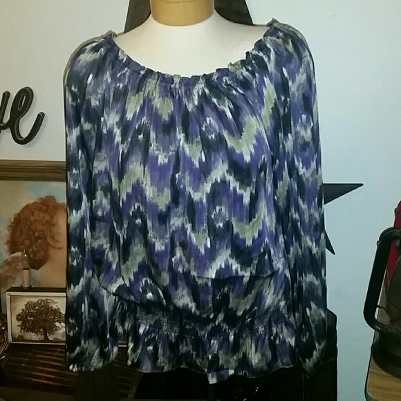 ☆ ☆ Beautiful Michael Kors Blouse ☆ ☆ - Picture 2 of 7