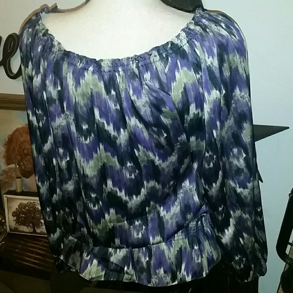 ☆ ☆ Beautiful Michael Kors Blouse ☆ ☆ - Picture 4 of 7