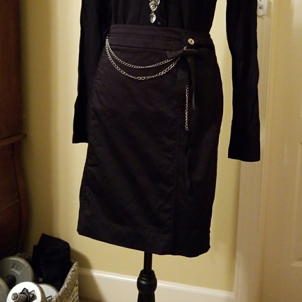 White House Black Market skirt.