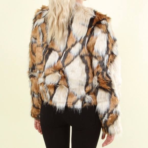 LAST ONE! Paris Patchwork Faux Fur Jacket - Picture 5 of 7