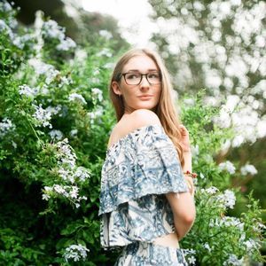 Meet your Posher, Elizabeth-kay