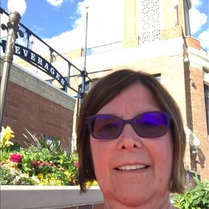 Meet your Posher, Mary