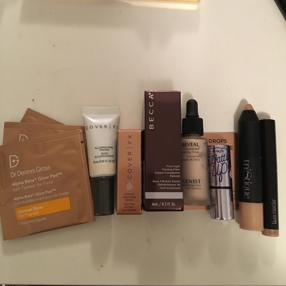 Makeup for "glowy" skin