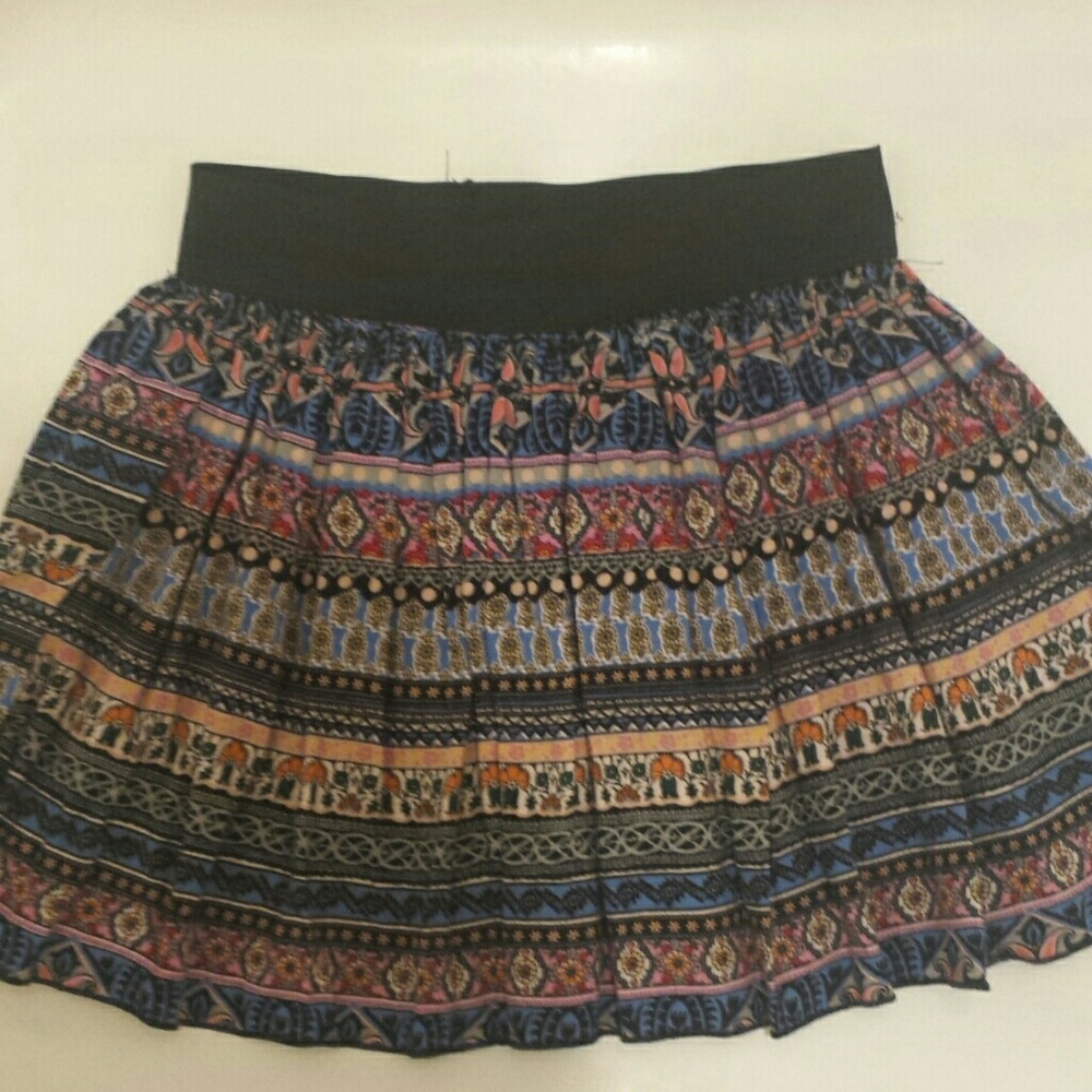 Delia's multipatterned fabric skirt