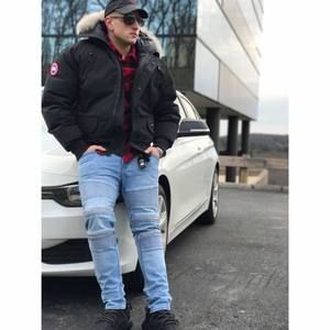 Meet your Posher, Jonathan