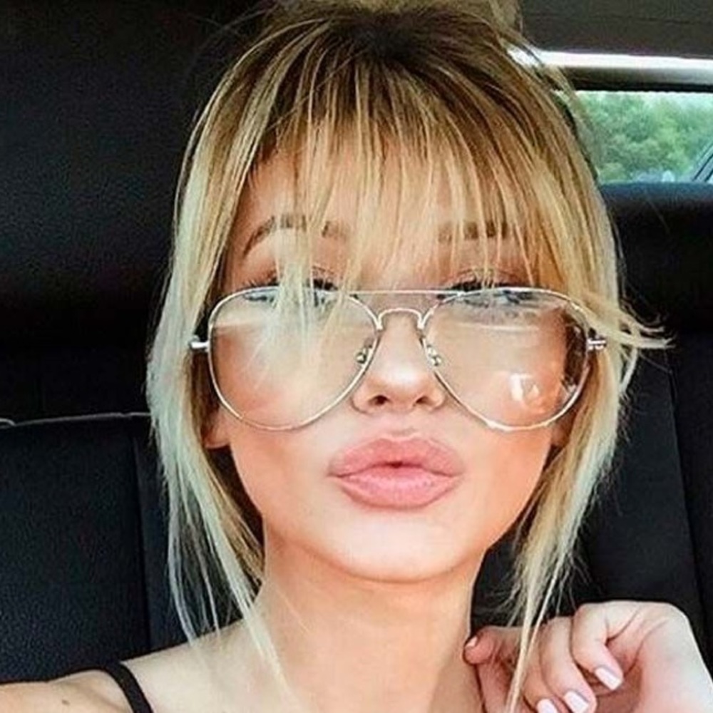 Meet your Posher, Louise