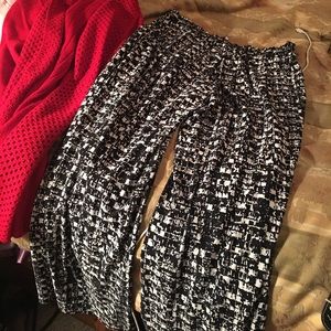 Black and white palazzo pants