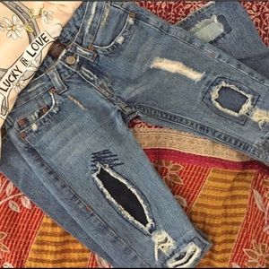 True Religion Distressed Jeans Size 25