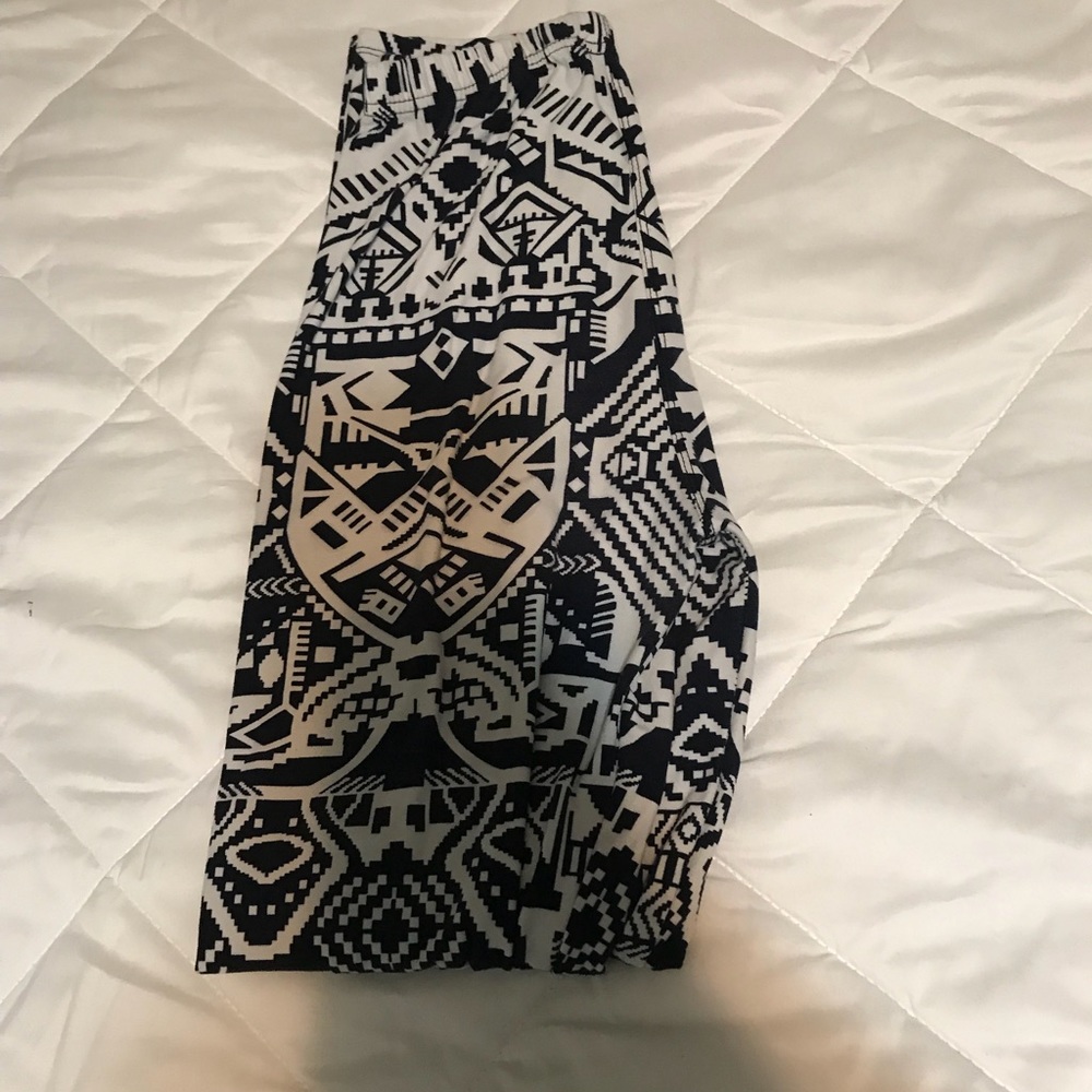 Leggings size medium