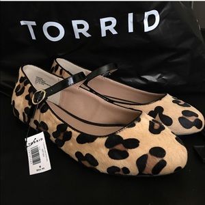 Torrid leopard flats