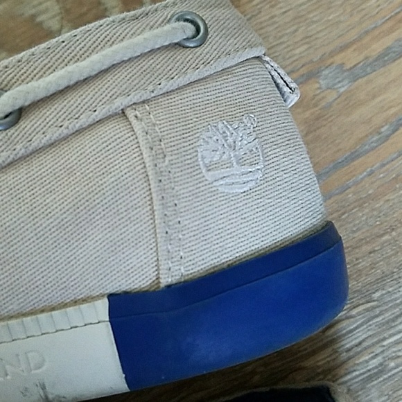 Shoes - Picture 3 of 3