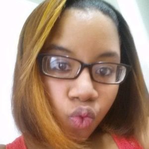 Meet your Posher, Serena