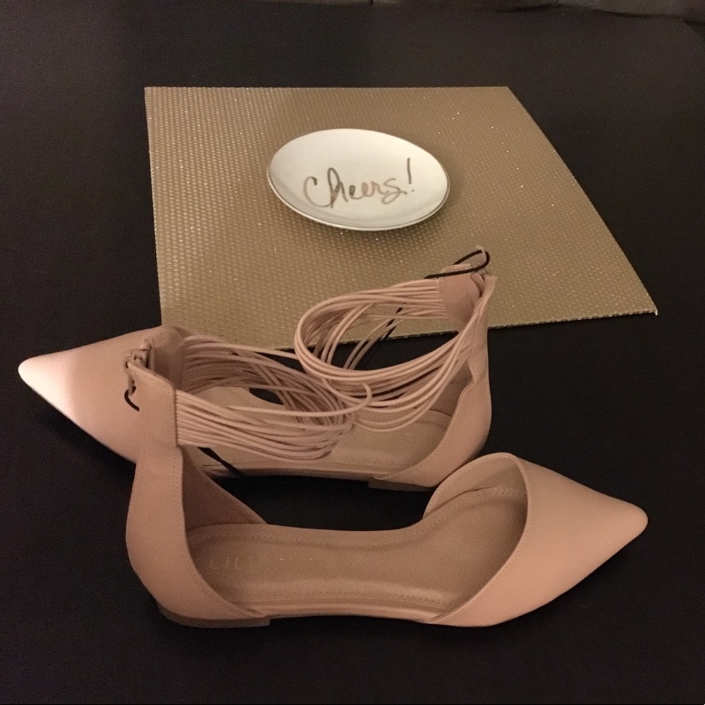 Size 9 blush/nude ballet style flats