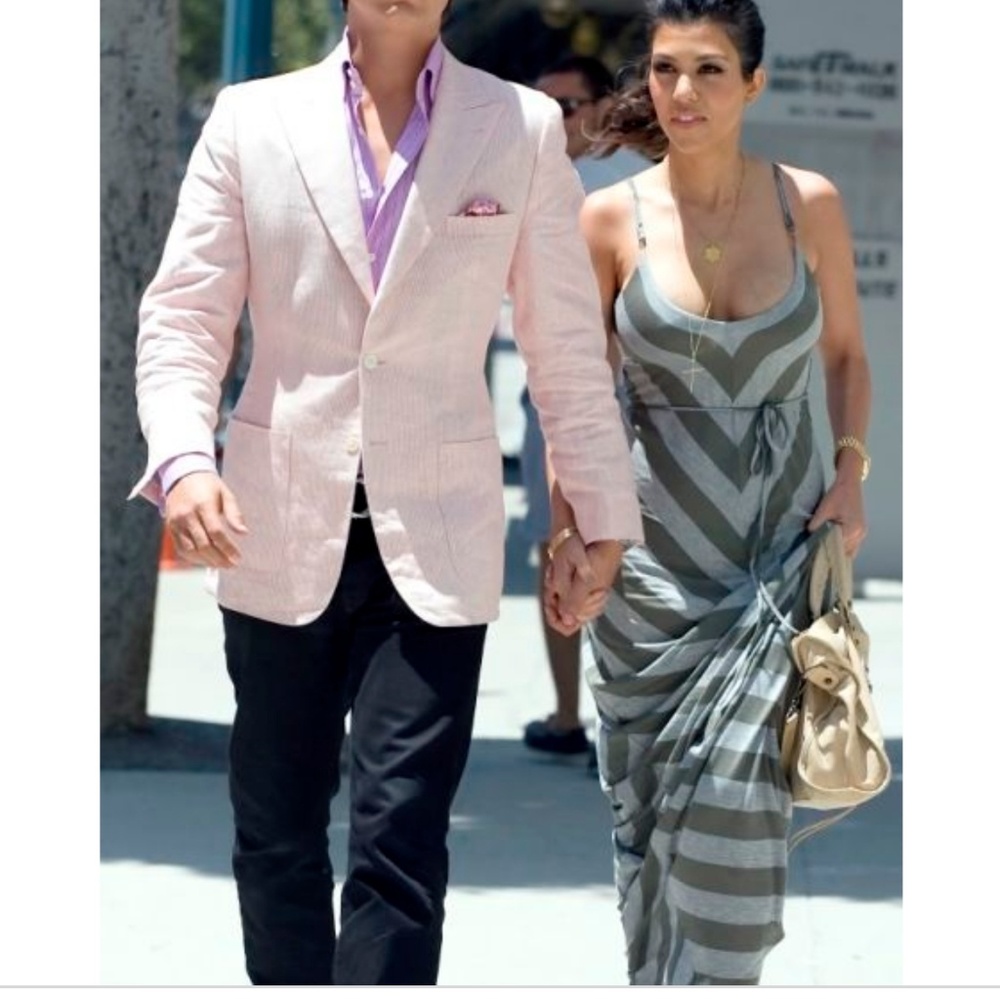 WORN BY KOURTNEY KARDASHIAN - Bebe Maxi Dress
