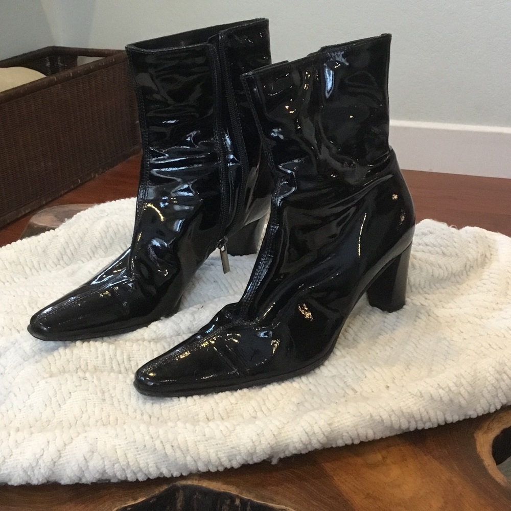 Italian Leather Patent Pointed Boots