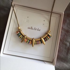 Stella & Dot Simple Statement Necklace