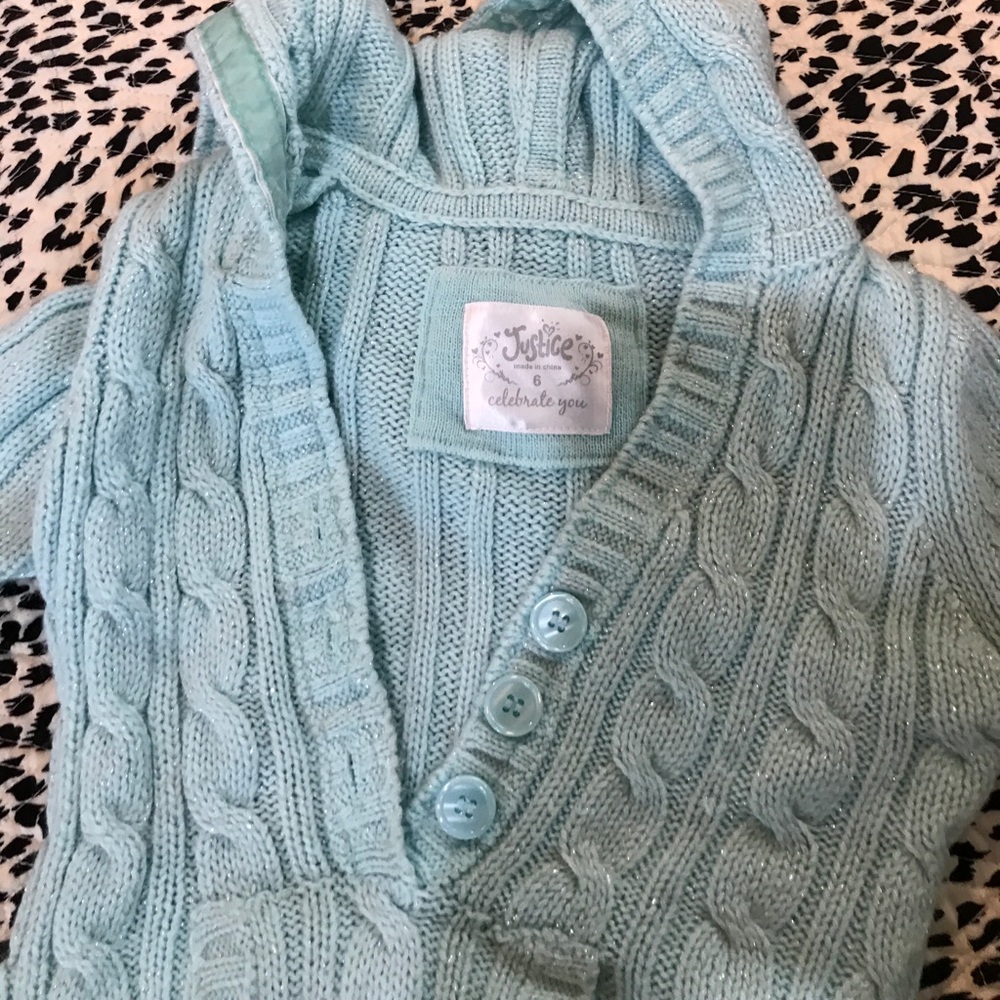 Sweater - Picture 2 of 2