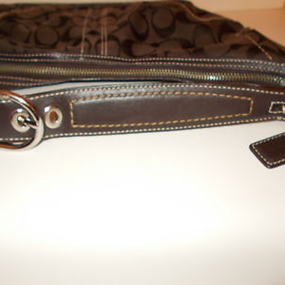 Coach Purse - Picture 4 of 4