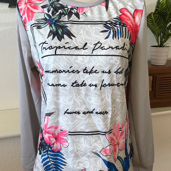 Tropical Paradise Gray Lightweight Sweatshirt New - Picture 2 of 4