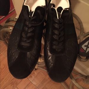 Authentic Gucci  monogram Sneakers