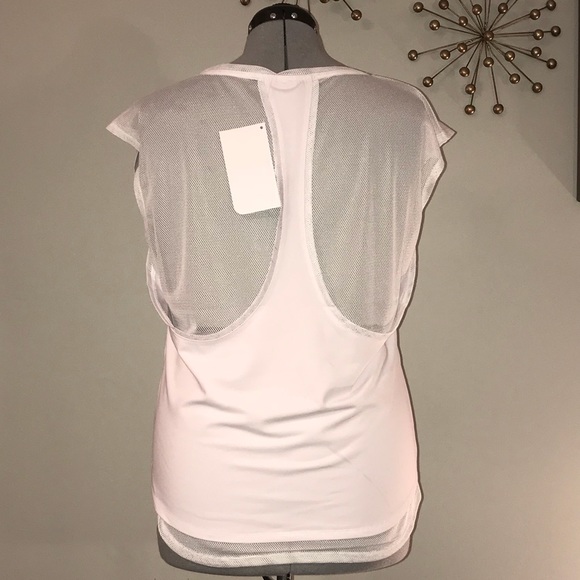 NWT Fabletics top - Picture 2 of 2