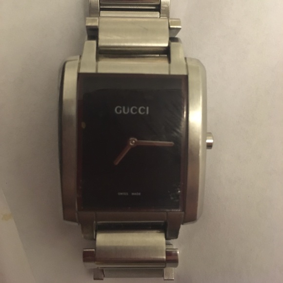 Gucci watch - Picture 2 of 4
